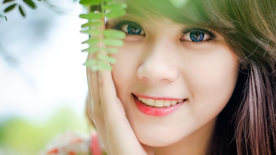 叙首都大马士革传出爆炸声 以军称袭击叙政权军事总部入口